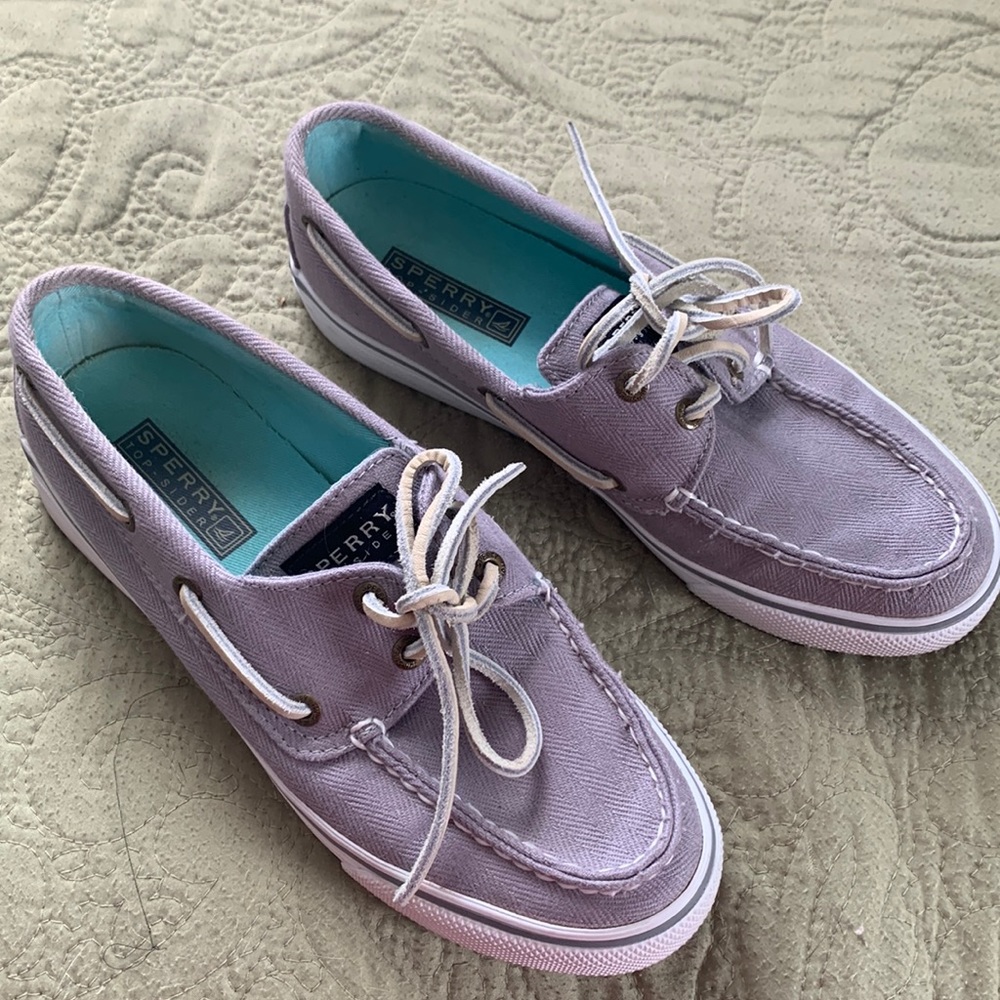 Sperry Top-Sider grey boat shoes. Size 6.
